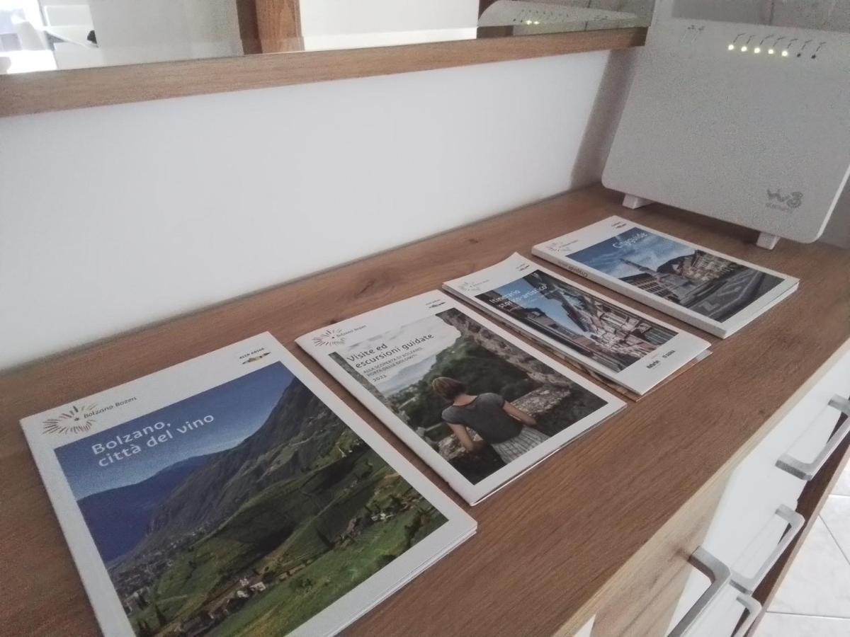 Casa Di Max - Private Room In Apartment With Shared Bathroom Free Parking Bozen Buitenkant foto